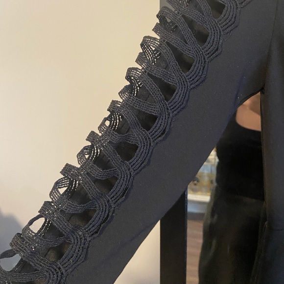 Unique party dress - Picture 3 of 5